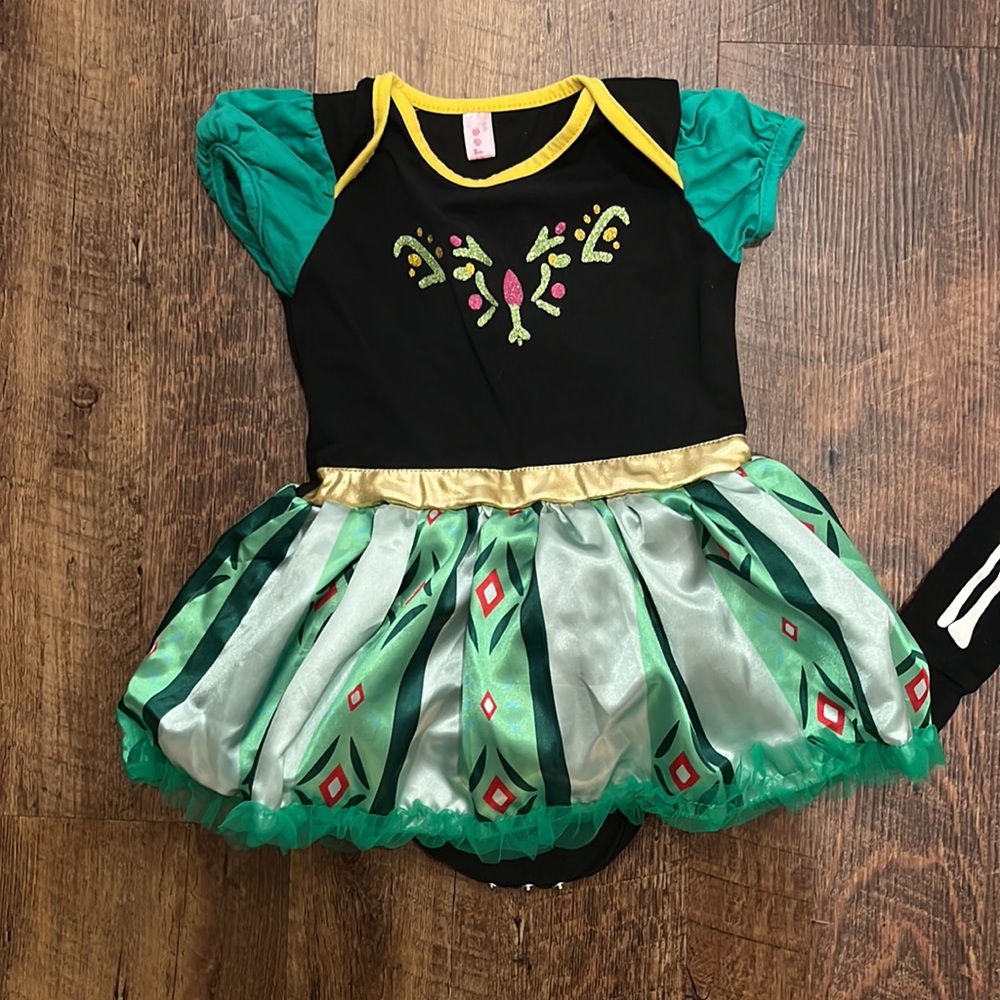 12-24M Halloween Bundle - Frozen Dress, Pumpkin Dress, Skeleton Jams, Tutu Dress - Picture 2 of 5